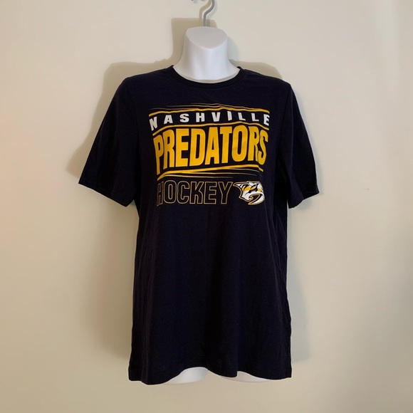 NWOT Nashville Predators NHL Shirt // Small - Picture 4 of 12